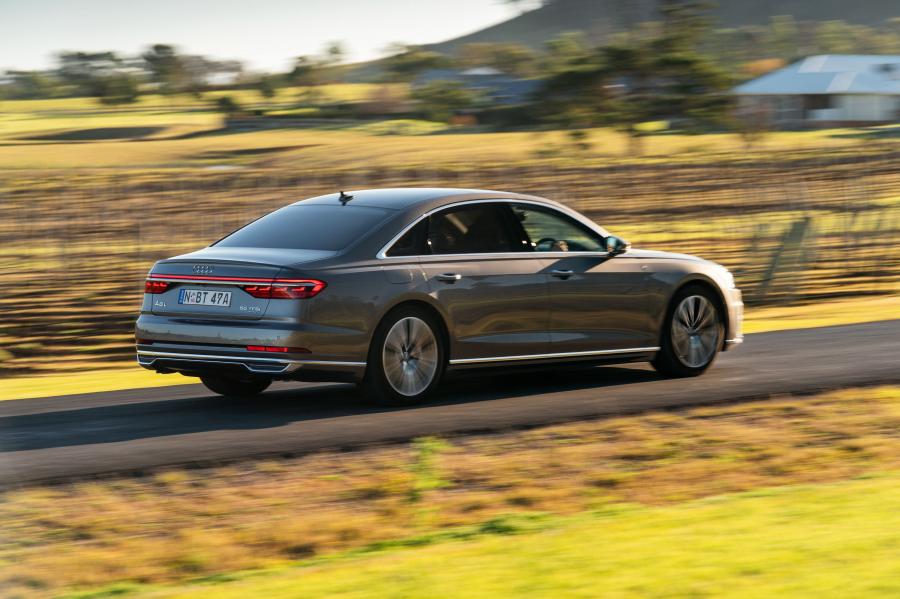  Audi A8 L 55 TFSI Quattro (D5) 2018 года  (AU) (фото 26 из 39)